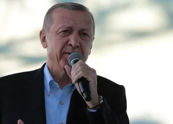 Cumhurbaşkanı Erdoğan, karne töreninde öğretmen ataması konusunda mesaj verdi