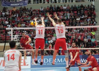 Filenin Efeleri, Romanya’ya kaybetti