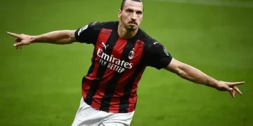 Futbol Kariyerini noktalayan Zlatan Ibrahimovic kimdir?