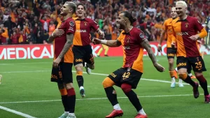 galatasaray dev derbide fenerbahce yi dagitti habermeydan