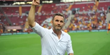 Galatasaray Okan Buruk’un sözleşmesini uzattı