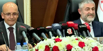 Mehmet Şimşek, Hazine ve Maliye Bakanlığı’nda göreve başladı: Devir teslim gerçekleşti