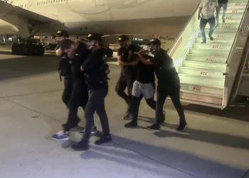 İçişleri Bakanı Ali Yerlikaya: İnterpol Kırmızı Bültenle aranan 2 suç makinesi yakalandı