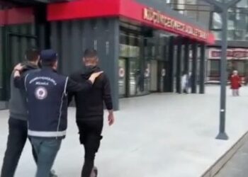 İstanbul’da kaçak göçmen operasyonunda 3 şüpheli tutuklandı