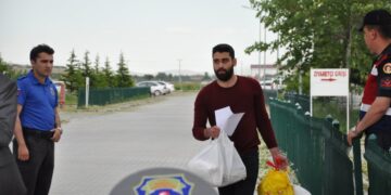 Kadir Şeker, cezaevinden geçici olarak izinli olarak serbest bırakıldı