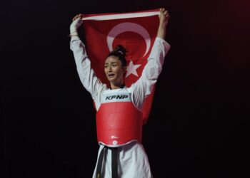 Milli tekvandocu Nafia Kuş, dünya şampiyonu oldu