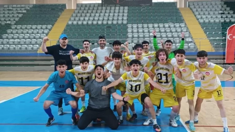 mus lu ogrenciler mugla da yurkiye 2 si oldu habermeydan