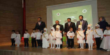 Muş Malazgirt’te Kur’an kursu öğrencilerinin yıl sonu etkinliği