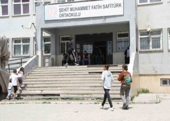 Muş Malazgirt’te LGS sınavı yapıldı