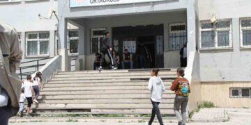 Muş Malazgirt’te LGS sınavı yapıldı