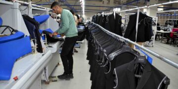 Muş’ta devlet desteğiyle kurulan fabrika 500 kişiyle üretime başladı