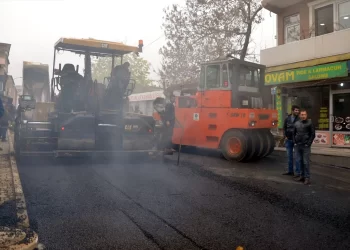 Muş’ta yol çalışmalarına hız verildi
