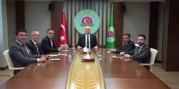 Muşlu çiftçilerin sıkıntıları TZOB Başkanı Şemsi Bayraktar’a anlatıldı