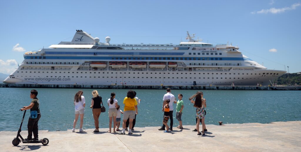 panama bandirali astoria grande sinop a demirledi habermeydan