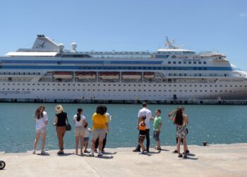 Panama bandıralı Astoria Grande Sinop’a demirledi