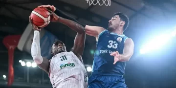 Pınar Karşıyaka, Türk Telekom’u devirip seriyi 2-1 yaptı
