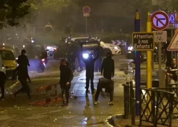 Polis cinayeti Fransa’yı karıştırdı!