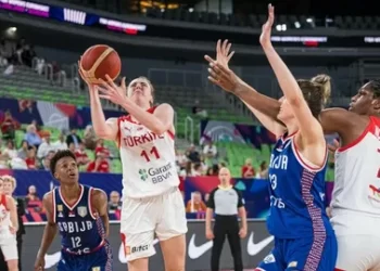 Potanın Perileri, EuroBasket'e yenilgiyle başladı Potanın Perileri, EuroBasket’e yenilgiyle başladı