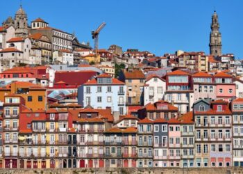 İstanbul’dan ayrılarak Portekiz’de konut alan Türklerin sayısı yüzde 40 arttı