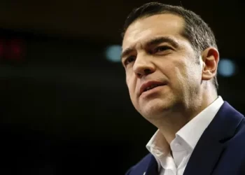 Seçimi kaybetti parti genel başkanlığından istifa etti!