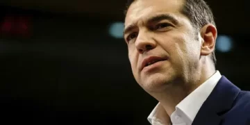 Seçimi kaybetti parti genel başkanlığından istifa etti!