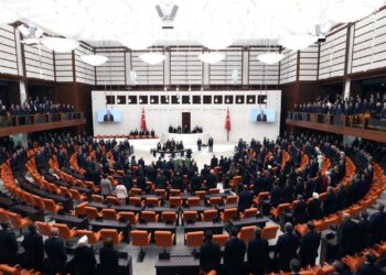 TBMM Başkanlık Divanı ve komisyon üyeleri atanacak