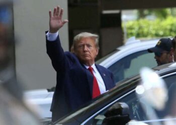 Trump, serbest bırakılarak tutuksuz yargılanma imkanı kazandı