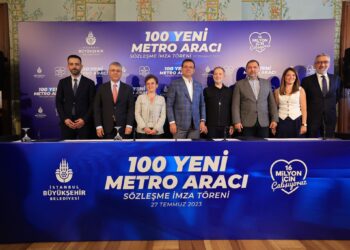 İmamoğlu, 100 adet yeni metro aracının tedarik imza törenine katıldı