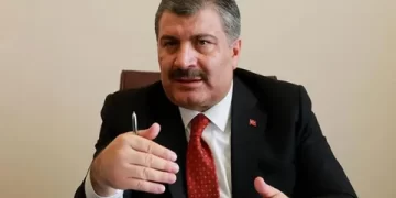 Bakan Koca Çanakkale’de yangından etkilenenlerin durumu hakkında bilgi verdi