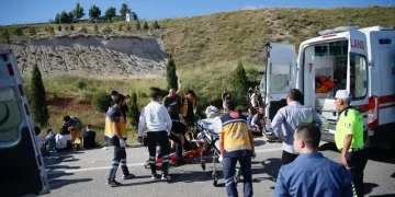 Eskişehir’de otobüs kazası! 35 yaralı var