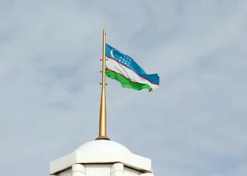 Özbekistan’da Cumhurbaşkanı erken seçimi başladı!