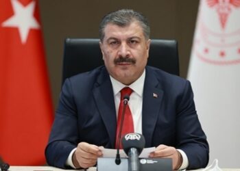 Bakan Koca: ALO 171’i arayan 130 bin kişi sigarayı bıraktı