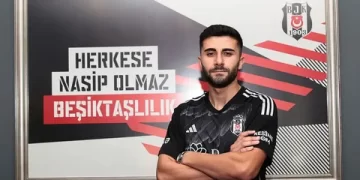 Beşiktaş ilk transferini duyurdu!