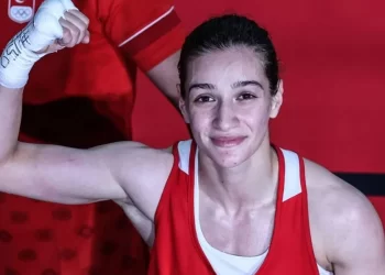 Buse Naz Çakıroğlu, Avrupa Oyunları’nda altın madalya kazandı