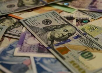 Dolar ve Euro döviz kurları ne durumda?