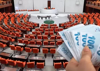 Emekli zammı müzakereleri ertelendi Emekli zammı müzakereleri ertelendi