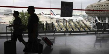 Türkiye’den yurt dışına göç edenlerin sayısı yüzde 62,3 oranında arttı