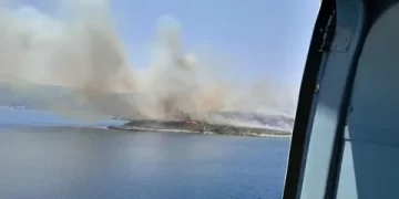 İzmir’de makilik alanda çıkan yangına neden olan şüpheliler adli kontrolle serbest