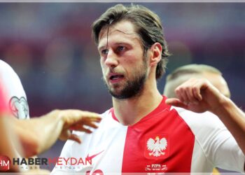 Trabzonspor’da Hamsik Yerine Krychowiak Önerisi!