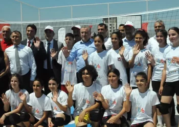 Bakan Bak, KYK yurtları için başvurularla ilgili açıklama yapıyor