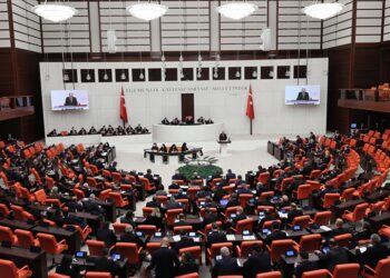 Meclis’te olağanüstü toplantı!