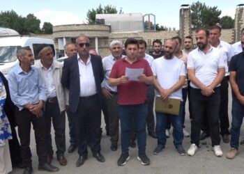 Muş’ta ev almak isterken müteahhit mağduru oldular!