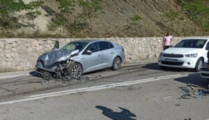 sinop ta trafik kazasi 1 olu 8 yarali1 habermeydan