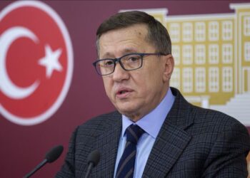 İYİ Partili Türkkan’dan, Karaismailoğlu’na tazminat