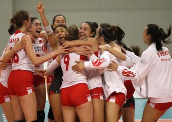 U17 Kız Milli Takımımız, Avrupa Şampiyonası’nda yarı finalde