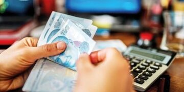 Deprem bölgesindeki yapılandırma ödemeleri süresi uzatıldı