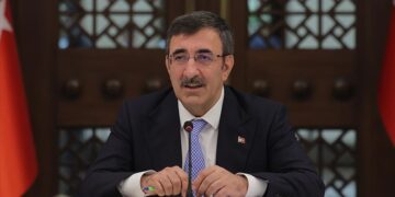 Cumhurbaşkanı Yardımcısı Yılmaz açıkladı: Hain darbe girişimini unutmuyoruz, unutmayacağız