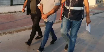 2 FETÖ şüphelisi Yunanistan’a kaçarken yakalandı
