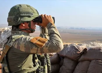 4 PKK’lı terörist daha teslim oldu