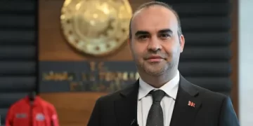 Sanayi ve Teknoloji Bakanı Kacır ‘Gökyüzü Gözlem Etkinliği’ nde konuştu
